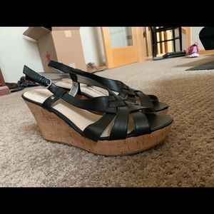 Guess wedge black sandal size 10